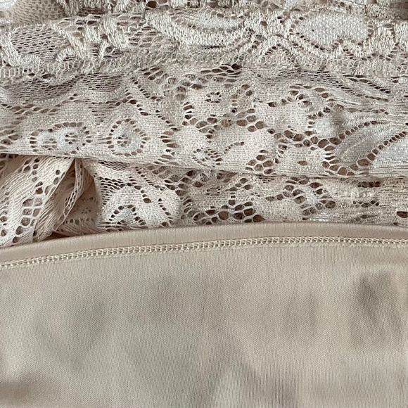 BCX Juniors' Glitter-Embellished Lace Dress, NWOT Size S - Picture 6 of 8